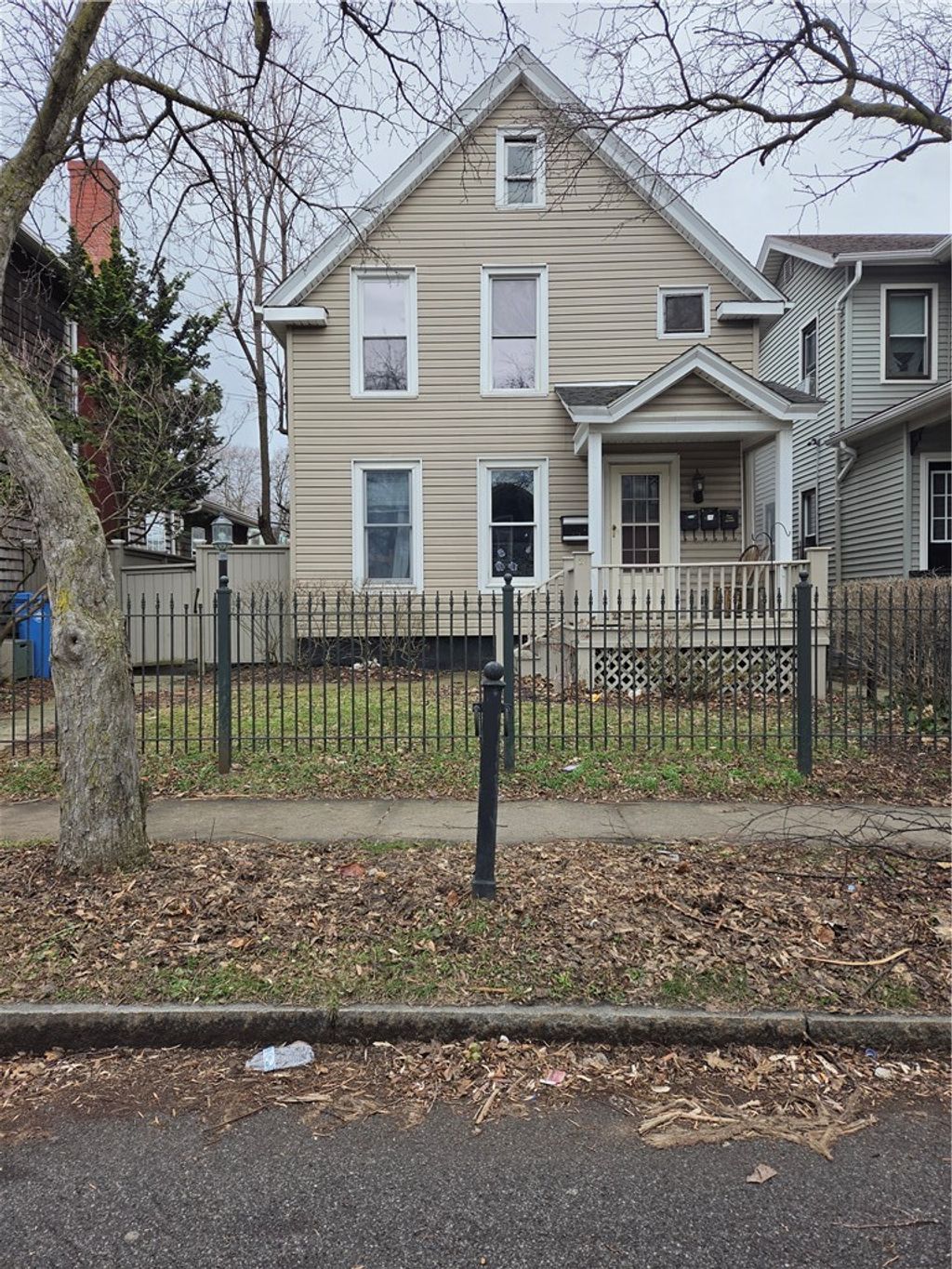 Photo of 21 Gardiner Park Park #upper, Rochester, NY 14607 (MLS # R1667084)