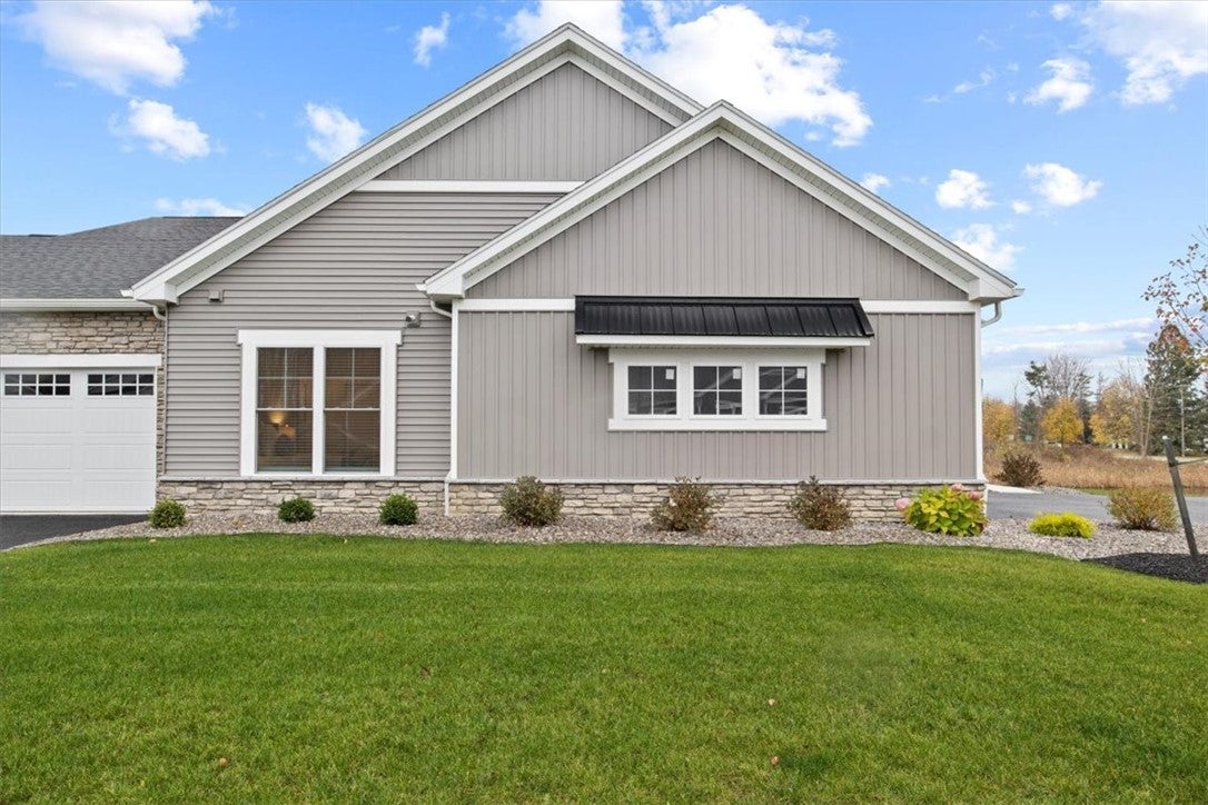 11 Cedarway Circle 240