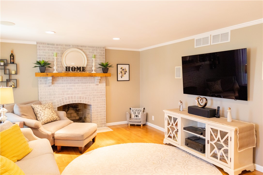 332 Northwood Drive, Greece, New York image 6