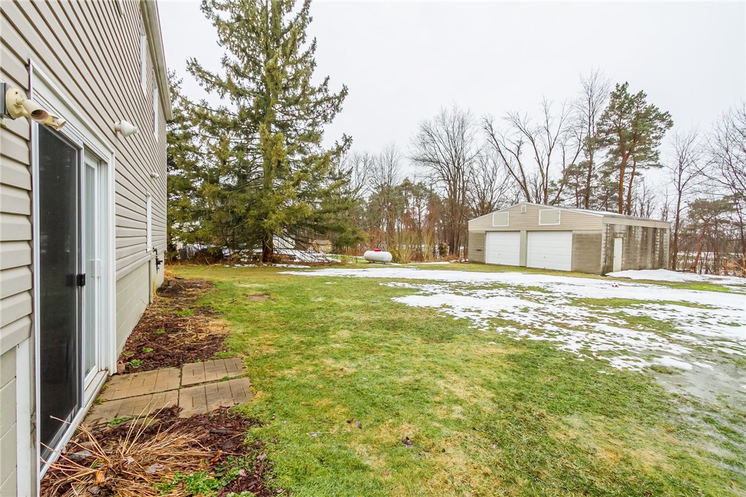 3783 White Road, Marion, New York image 39
