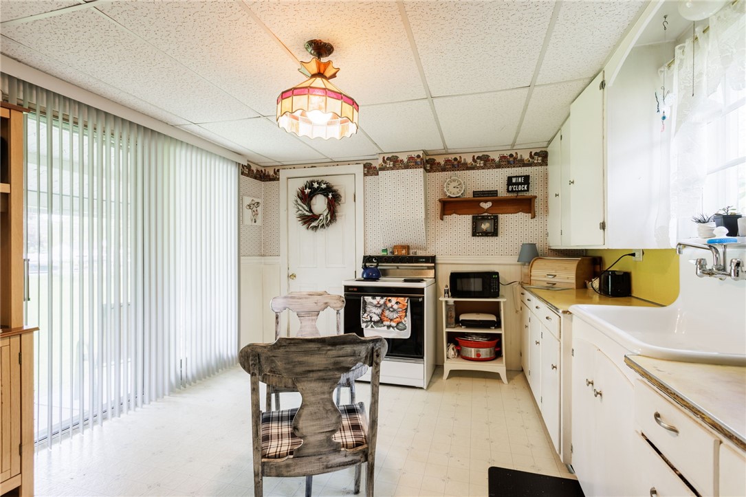 17 College Avenue, Greece, New York image 15