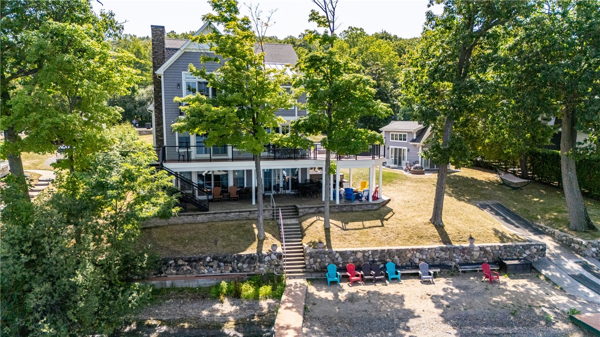 5088 E Lake Road