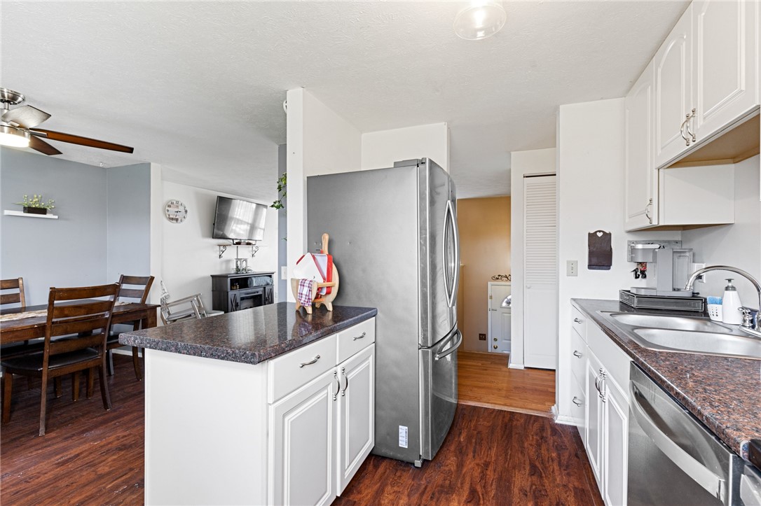3273 Evergreen Circle, Walworth, New York image 14
