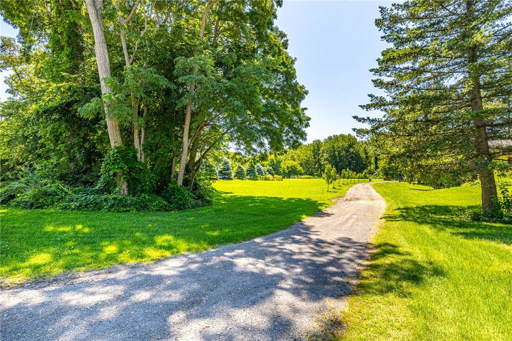 Photo of 9395 W Ridge Road, Clarkson, NY 14420 (MLS # R1704904)