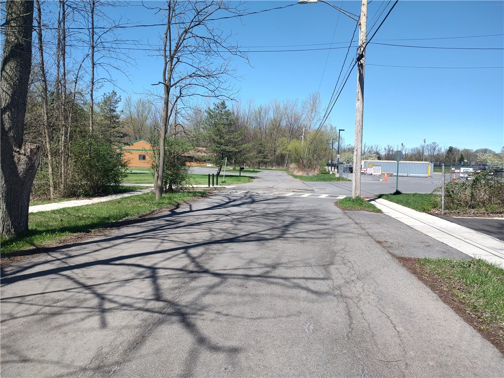 Clinton Street, Seneca Falls, New York image 9
