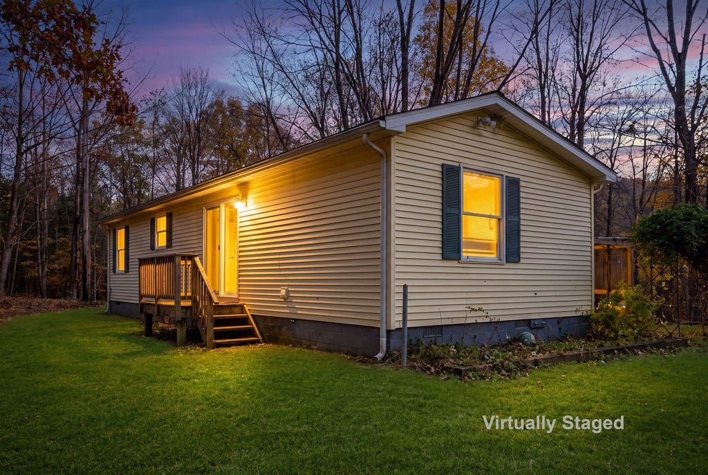 178 Tanzer Lane