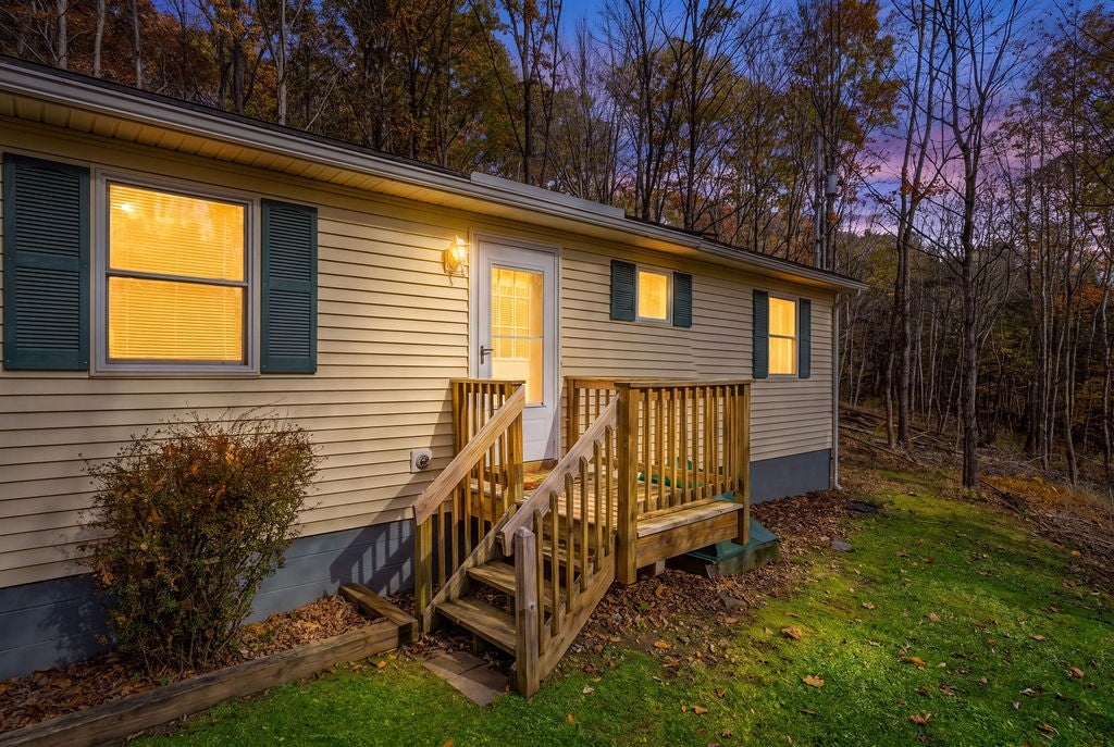 178 Tanzer Lane