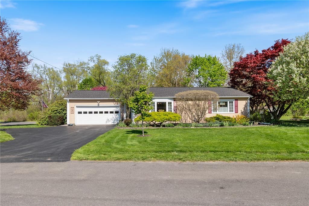 Photo of 5834 Sunset Terrace, Butler, NY 14590 (MLS # R1697714)