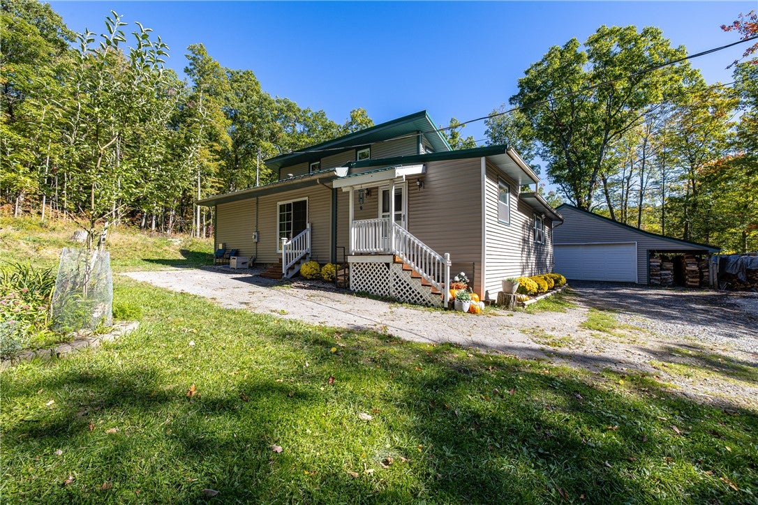 6423 Tall Oak Drive
