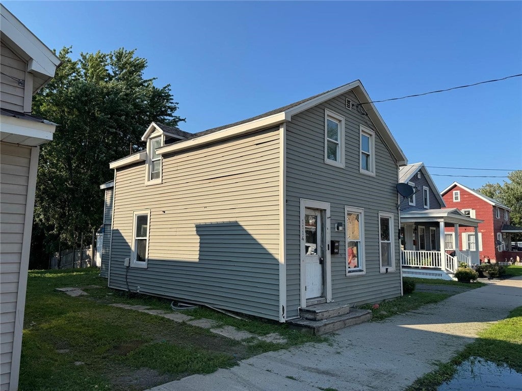 1114 Ford Street