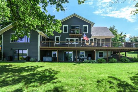 Homes For Sale - 5580 Peach Orchard Road Pt<br/> Hector, NY 14841