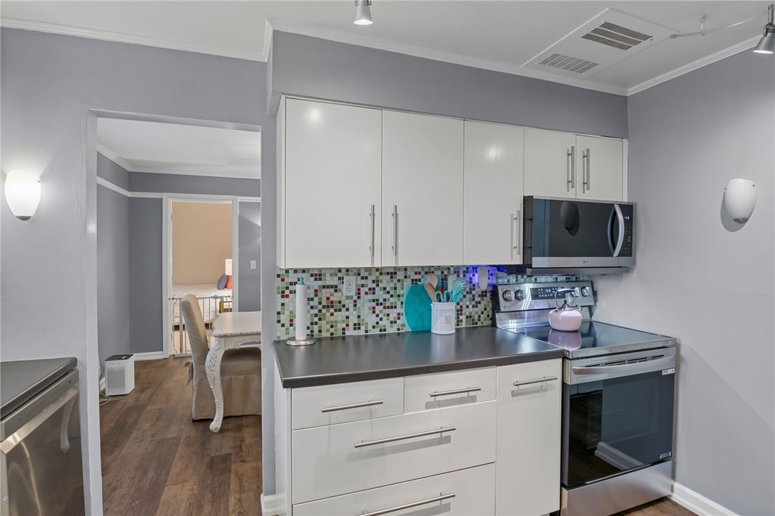 2450 East Avenue #B, Brighton, New York image 8