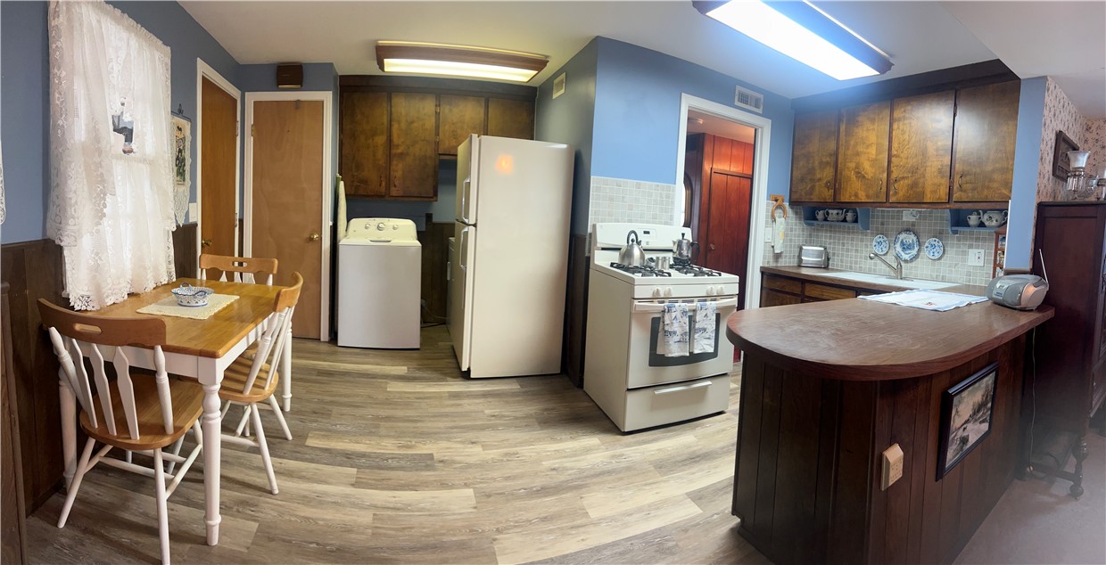 126 Mac Arthur Rd Rd, Greece, New York image 16