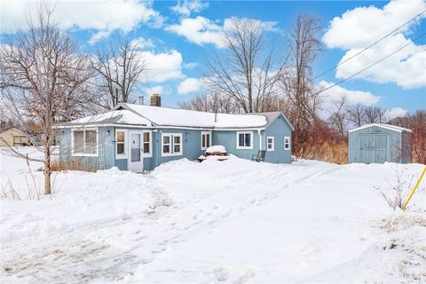 9371 Leroy Island Road Wolcott NY 14590