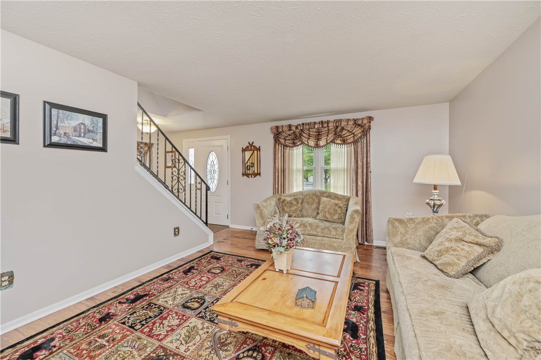 136 Ellery Road, Greece, New York image 9