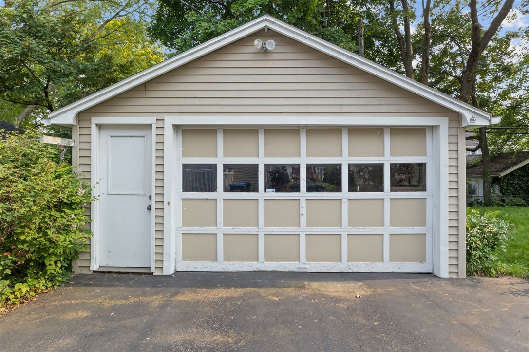 361 Westchester Avenue, Irondequoit, New York image 30
