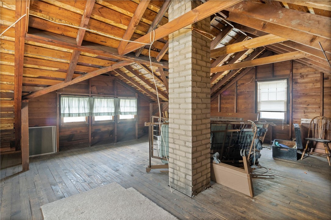 361 Westchester Avenue, Irondequoit, New York image 22