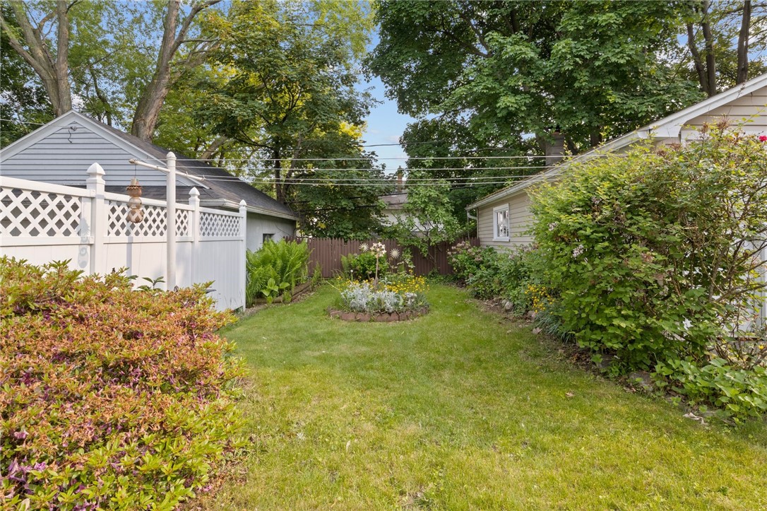 361 Westchester Avenue, Irondequoit, New York image 27
