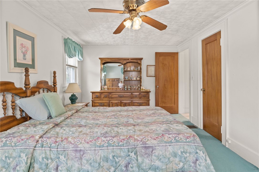 361 Westchester Avenue, Irondequoit, New York image 18