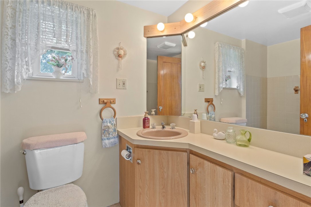 361 Westchester Avenue, Irondequoit, New York image 12