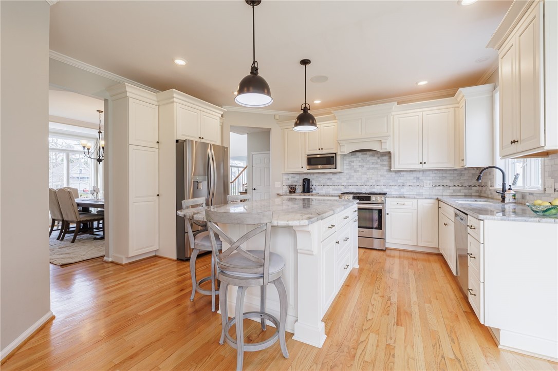 566 Dunnbridge Drive, Webster, New York image 14