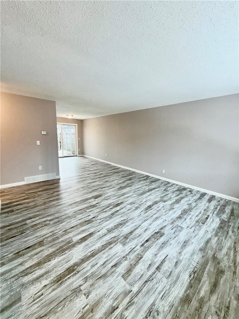 Homes For Sale 3 275 owens road 32