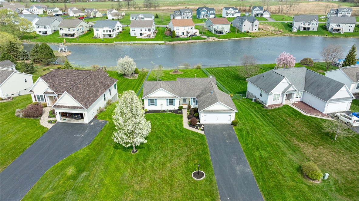 6132 Lillypond Way, Ontario, New York image 3