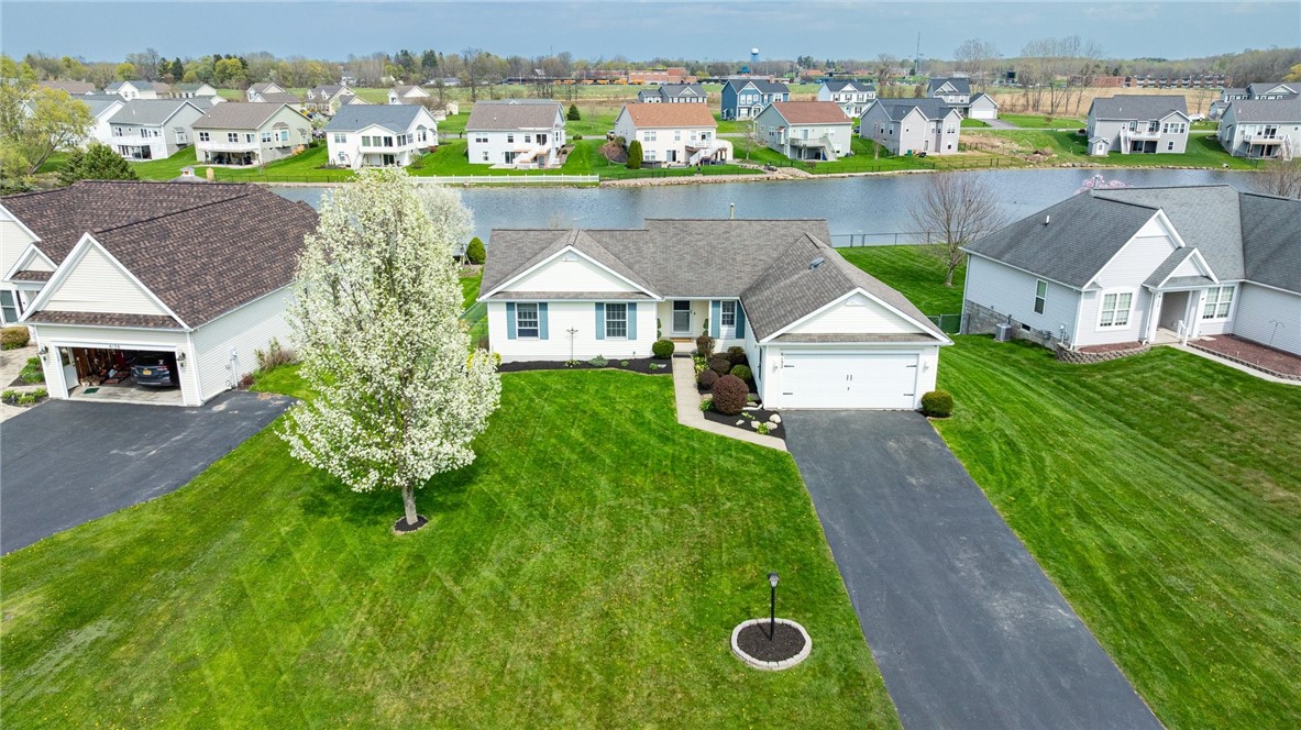 6132 Lillypond Way, Ontario, New York image 2