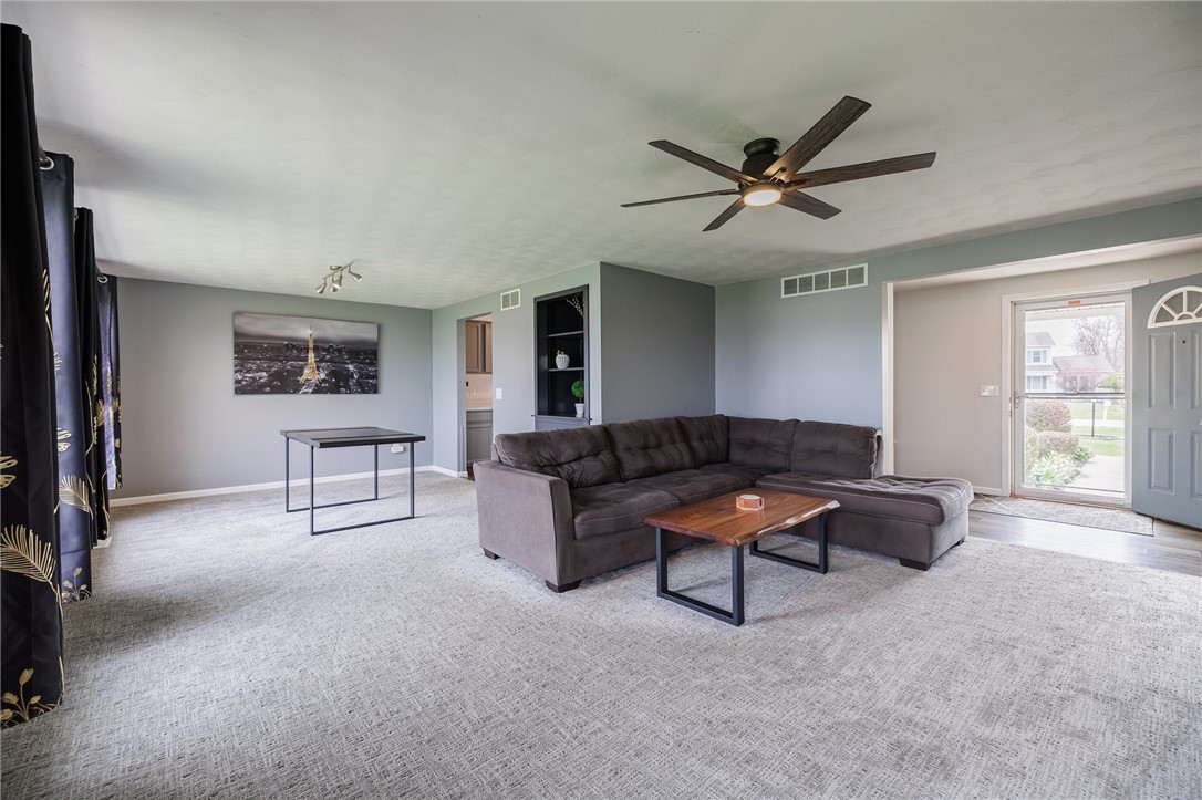 6132 Lillypond Way, Ontario, New York image 6