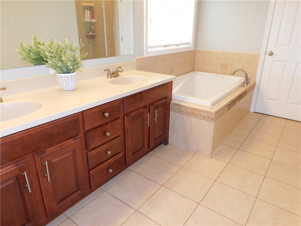 163 Timarron Trail Trl, Greece, New York image 38