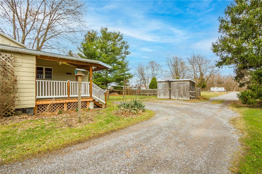 Photo of 5635 E Avon Lima Road, Avon, NY 14414 (MLS # R1666381)