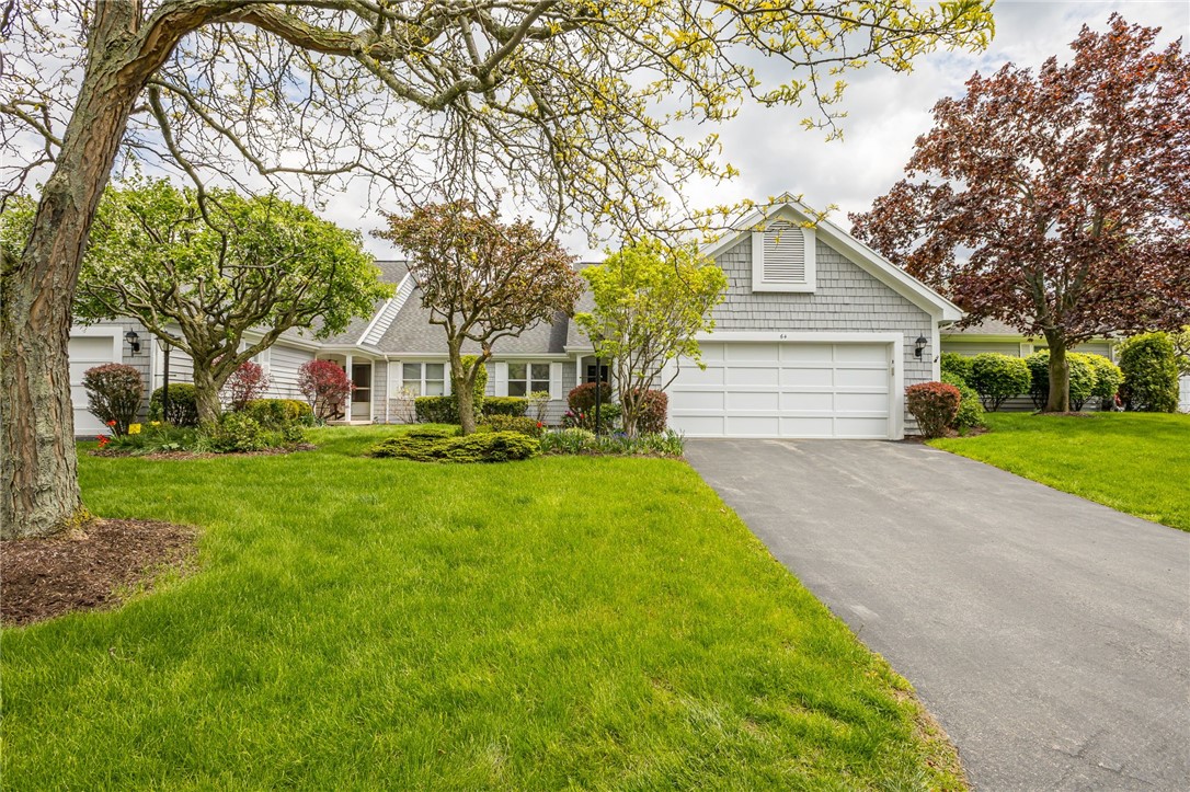 64 Greenwood Park