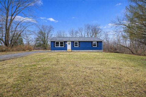 78 South Avenue Shortsville NY 14548