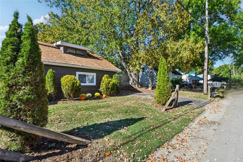 Photo for 121 3rd Avenue