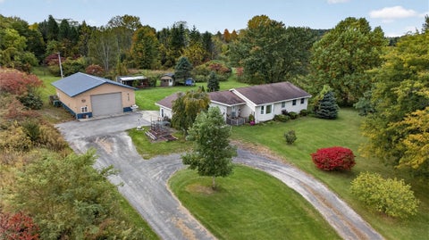Photo of 346 County Road 27, Manchester, NY 14432 (MLS # R1723889)