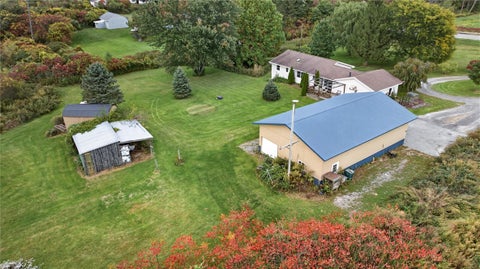 Tiny photo for 346 County Road 27, Manchester, NY 14432 (MLS # R1723889)