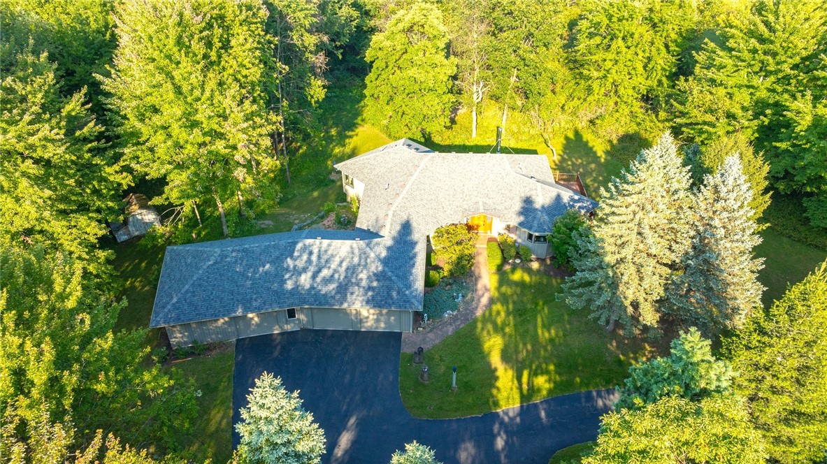 7736 Highgrove Path Path, Victor, New York image 38