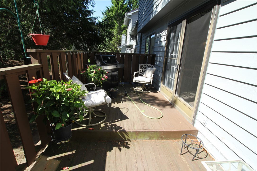 39 Colonial Circle