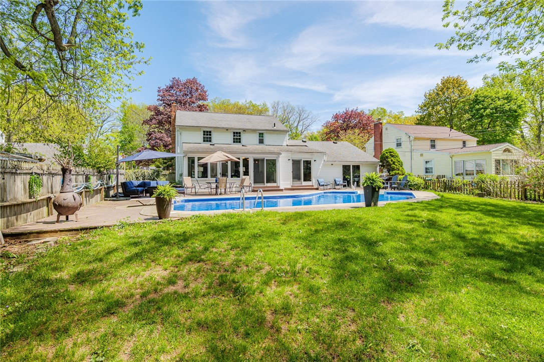 2501 Oakview Drive, Irondequoit, New York image 41