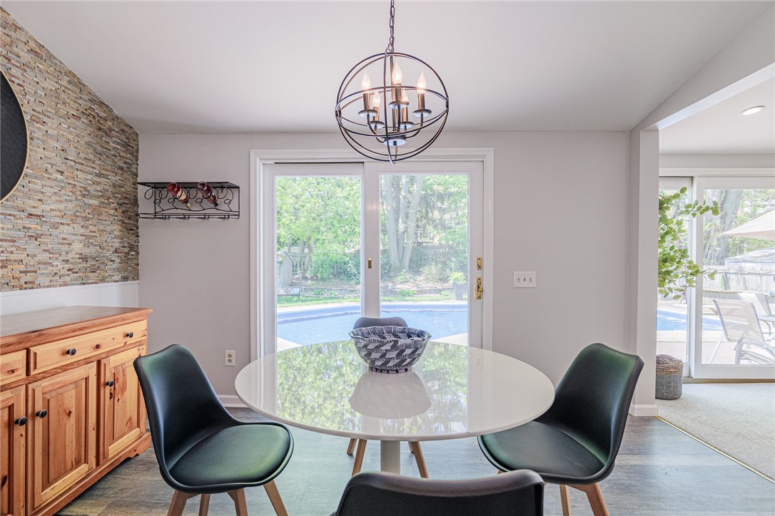 2501 Oakview Drive, Irondequoit, New York image 20