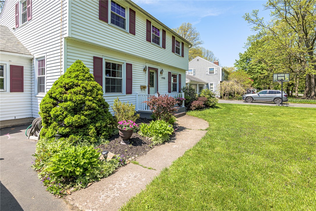 2501 Oakview Drive, Irondequoit, New York image 3