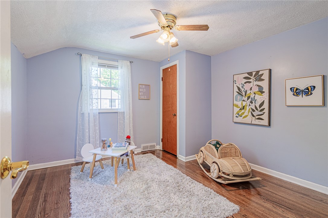 2501 Oakview Drive, Irondequoit, New York image 27