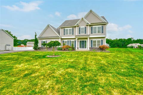 Photo for 299 Sunningdale Rise