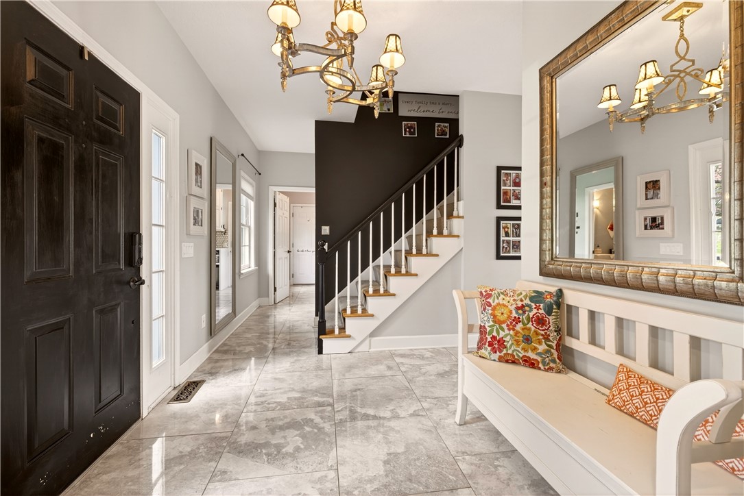 109 Broadmoor Trail
