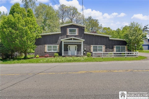 Homes For Sale - 4994 W Lake Road<br/> Chautauqua County, Chautauqua, NY 14757