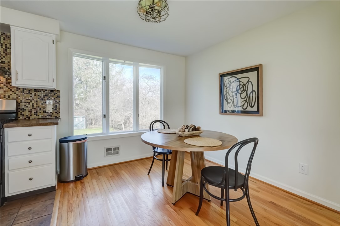 4341 Cream Ridge Road, Walworth, New York image 9