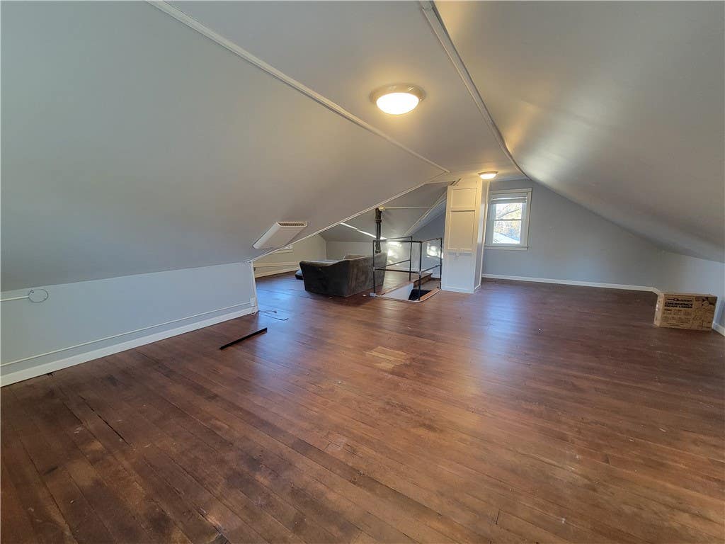 Photo of 44 Rosemount Street, Rochester, NY 14620 (MLS # R1687161)