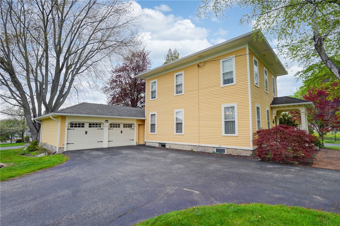 368 Chestnut Ridge Road
