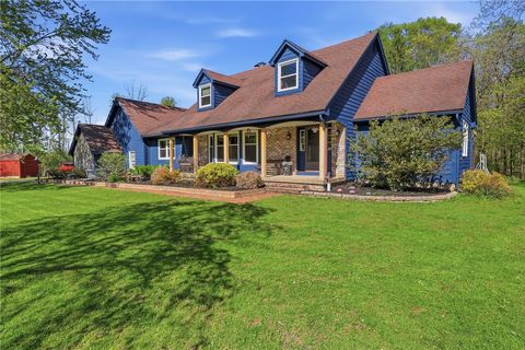 Photo of 1774 Manitou Road, Greece, NY 14559 (MLS # R1690255)