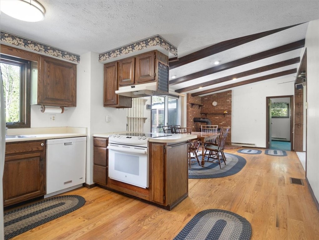 3355 Cory Hill Road, Marion, New York image 6